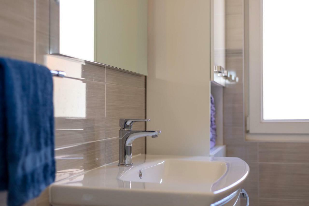 Luxury Apartment Nora Podstrana Luaran gambar