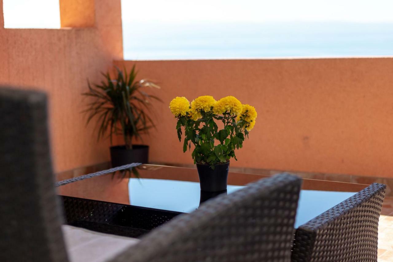 Luxury Apartment Nora Podstrana Luaran gambar